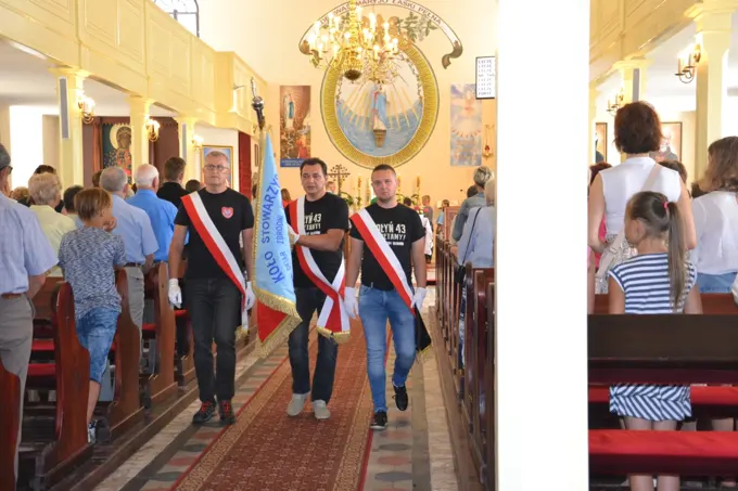 08.07.2018 r. Radwanice, Msza Święta w intencji ofiar ludobójstwa na Wołyniu — zdjęcie 6
