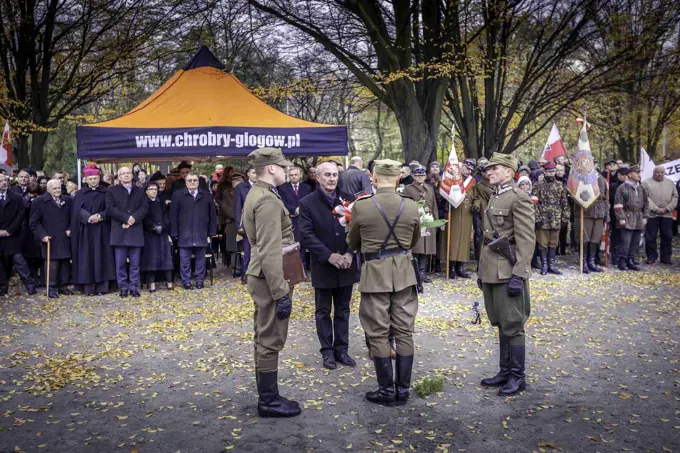 18.11.2017 Głogów wita Bohaterów. Część II odsłonięcie popiersi „Wyklętych” — zdjęcie 126