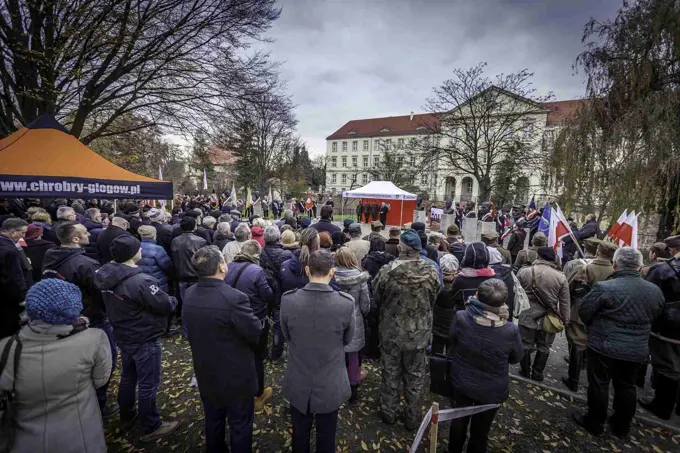 18.11.2017 Głogów wita Bohaterów. Część II odsłonięcie popiersi „Wyklętych” — zdjęcie 63