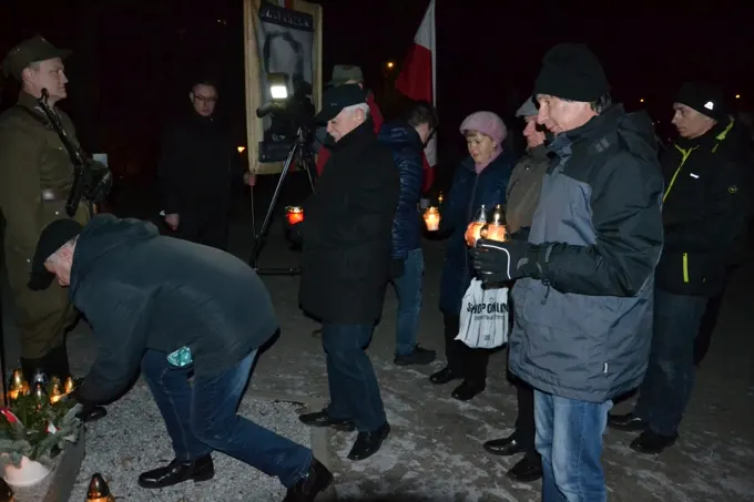 08.02.2018. W hołdzie dowódcy 5 Wileńskiej Brygady Armii Krajowej Mjr Zygmuntowi Szendzielarzowi ps. Łupaszka — zdjęcie 5