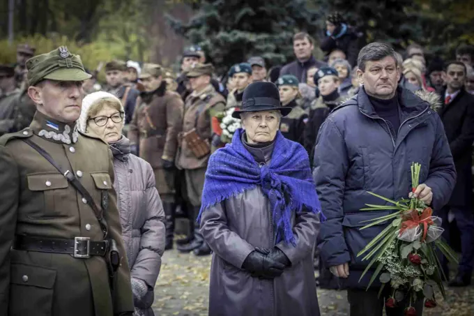 18.11.2017 Głogów wita Bohaterów. Część II odsłonięcie popiersi „Wyklętych” — zdjęcie 91