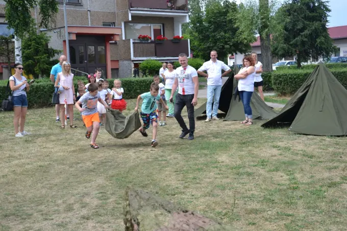 17.06.2018 r. Festyn charytatywny w Górze — zdjęcie 19
