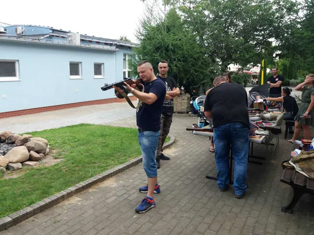 Patriotycznie na Festynie „Polskiej Miedzi” 26.08.2017 — zdjęcie 13