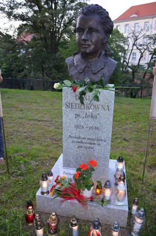 "Zachowali się jak trzeba" czyli... głogowskie uroczystości w hołdzie Ince i Zagończykowi. — zdjęcie 3