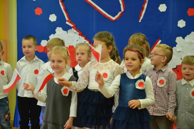 O Niepodległej, czyli Patriotyczny Głogów na "żywych lekcjach historii" — zdjęcie 10