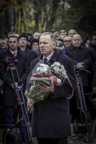 18.11.2017 Głogów wita Bohaterów. Część II odsłonięcie popiersi „Wyklętych” — zdjęcie 93