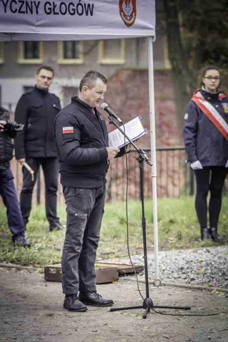 18.11.2017 Głogów wita Bohaterów. Część II odsłonięcie popiersi „Wyklętych” — zdjęcie 34