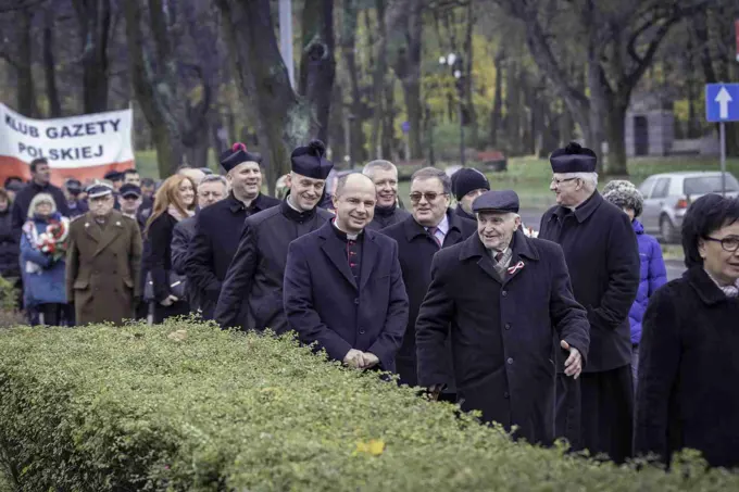18.11.2017 Głogów wita Bohaterów. Część II odsłonięcie popiersi „Wyklętych” — zdjęcie 22