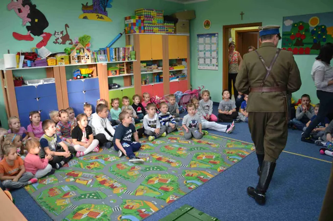 O Niepodległej, czyli Patriotyczny Głogów na "żywych lekcjach historii" — zdjęcie 28