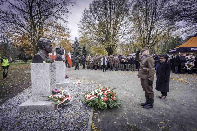 18.11.2017 Głogów wita Bohaterów. Część II odsłonięcie popiersi „Wyklętych” — zdjęcie 102