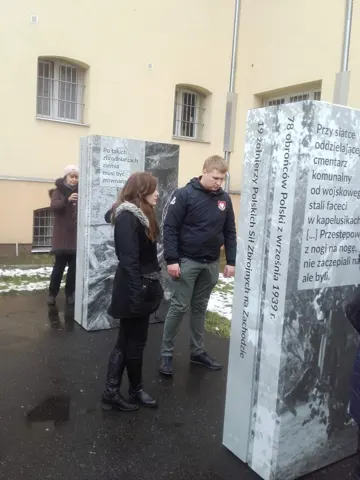 Seminarium terenowe „Kwatera Ł. Panteon narodowy pod cmentarnym murem” – Warszawa, 02-12-2017 — zdjęcie 2