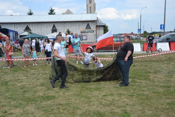 17.06.2018 r. Festyn charytatywny w Górze — zdjęcie 8
