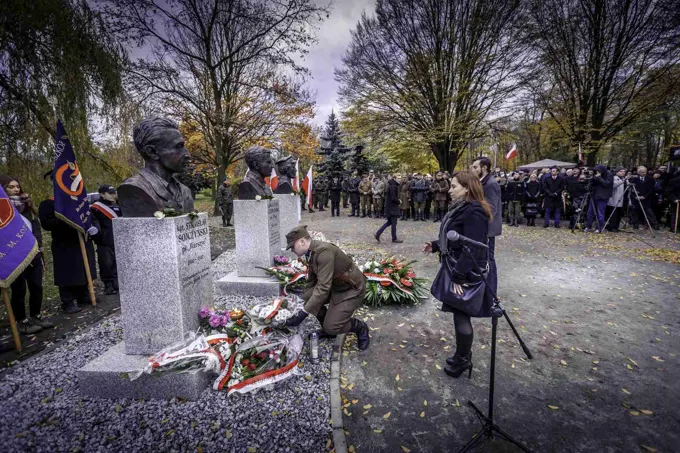 18.11.2017 Głogów wita Bohaterów. Część II odsłonięcie popiersi „Wyklętych” — zdjęcie 122