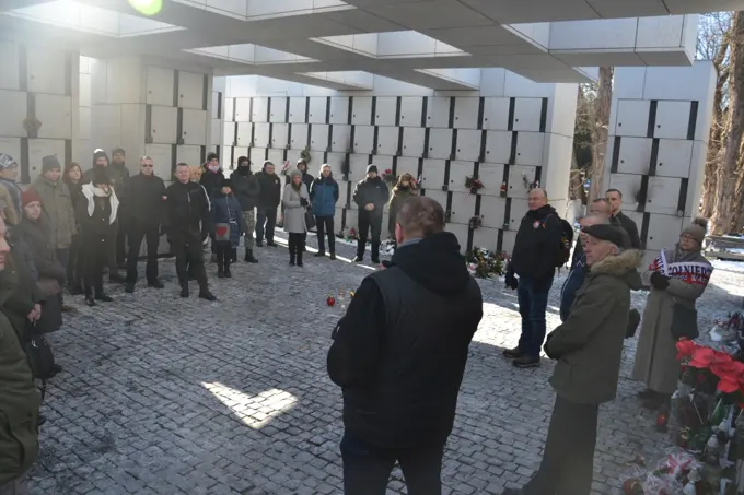 18.03.2018 Warszawa - Kwatera Ł. - Wolność jest Kuloodporna. — zdjęcie 11