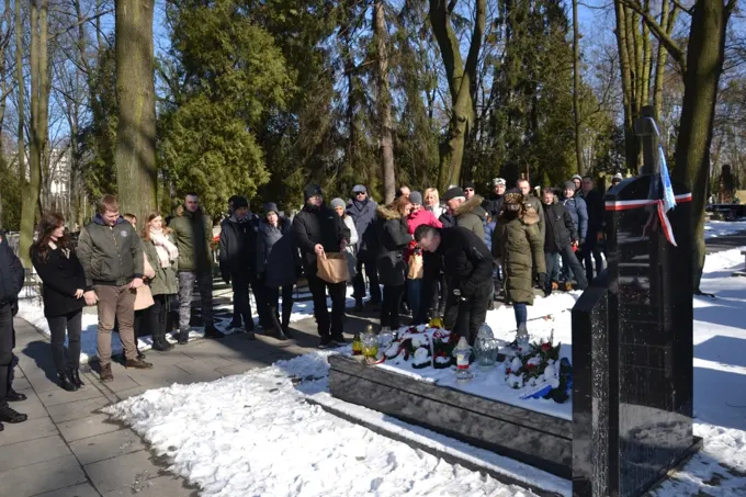 18.03.2018 Warszawa - Kwatera Ł. - Wolność jest Kuloodporna. — zdjęcie 3