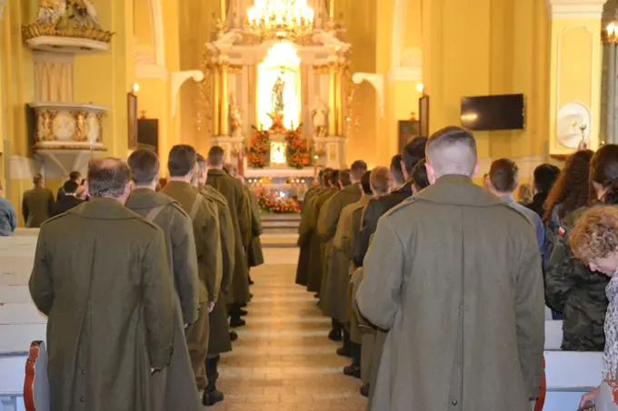 13.04.2018 I Głogowski Marsz Katyński — zdjęcie 2
