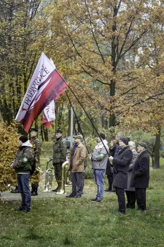 18.11.2017 Głogów wita Bohaterów. Część II odsłonięcie popiersi „Wyklętych” — zdjęcie 57