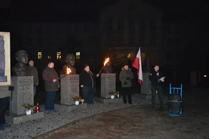 07.03.2018 W hołdzie Mjr Hieronimowi Dekutowskiemu ps. Zapora — zdjęcie 2