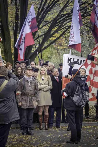 18.11.2017 Głogów wita Bohaterów. Część II odsłonięcie popiersi „Wyklętych” — zdjęcie 33