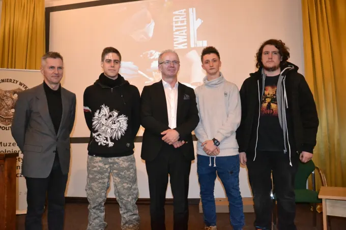18.03.2018 Warszawa - Kwatera Ł. - Wolność jest Kuloodporna. — zdjęcie 33