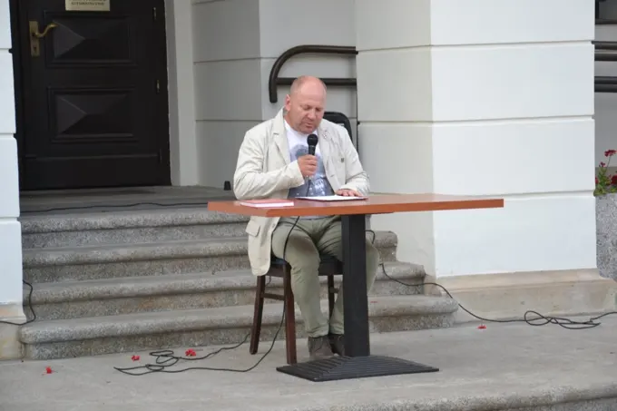 25-05-2018 Głogowianie czytają Raporty Rotmistrza Pileckiego — zdjęcie 23