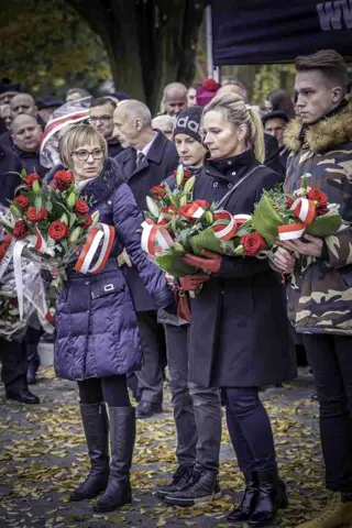 18.11.2017 Głogów wita Bohaterów. Część II odsłonięcie popiersi „Wyklętych” — zdjęcie 114
