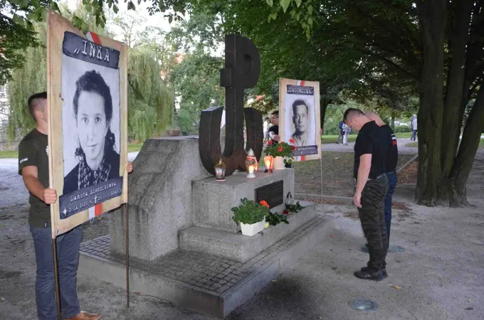 "Zachowali się jak trzeba" czyli... głogowskie uroczystości w hołdzie Ince i Zagończykowi. — zdjęcie 2