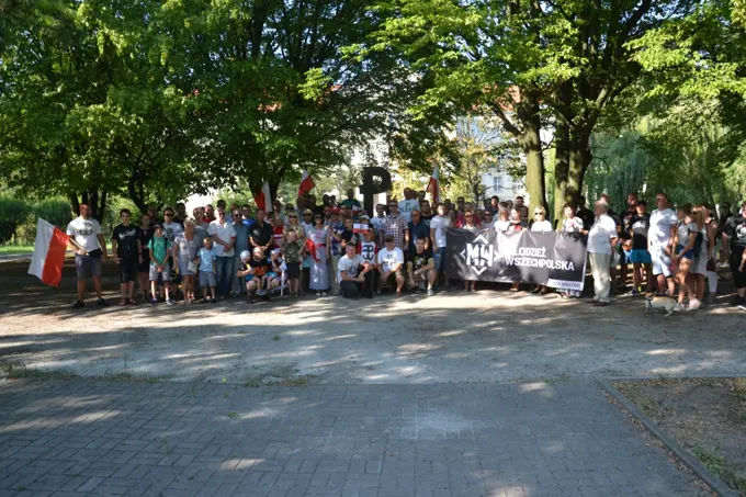 01.08.2018 W hołdzie Powstańcom Warszawy! — zdjęcie 11