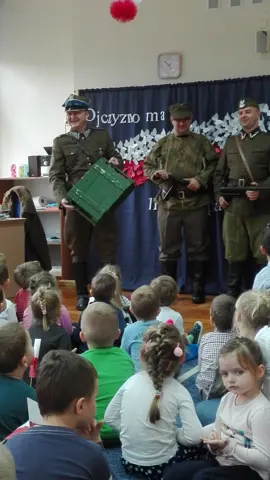 O Niepodległej, czyli Patriotyczny Głogów na "żywych lekcjach historii" — zdjęcie 2