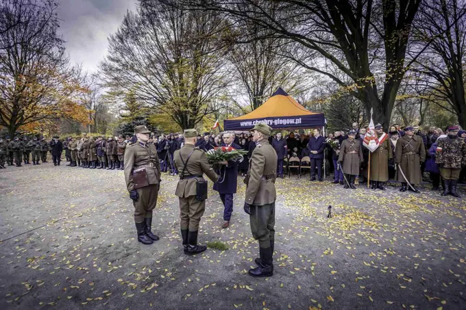 18.11.2017 Głogów wita Bohaterów. Część II odsłonięcie popiersi „Wyklętych” — zdjęcie 124