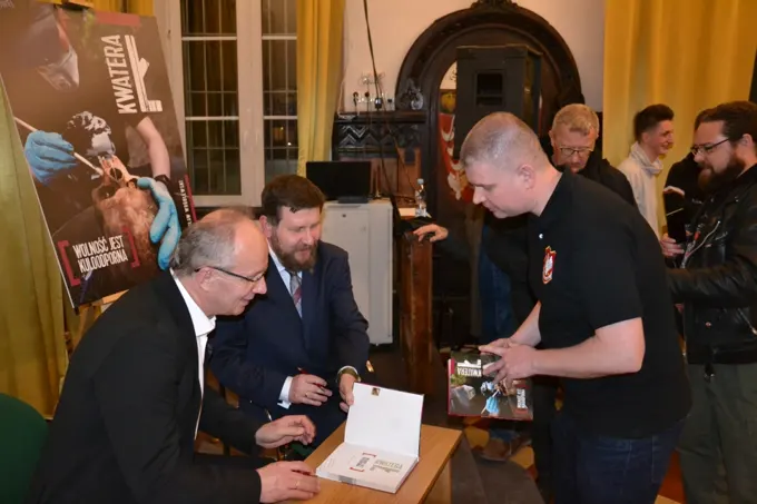 18.03.2018 Warszawa - Kwatera Ł. - Wolność jest Kuloodporna. — zdjęcie 30