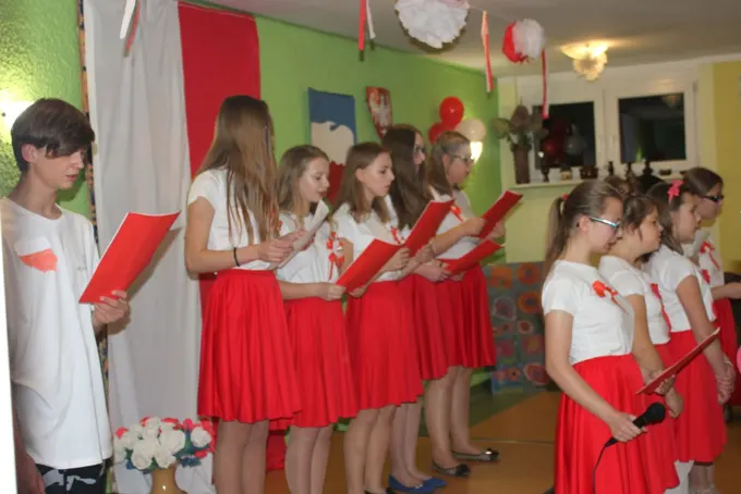 O Niepodległej, czyli Patriotyczny Głogów na "żywych lekcjach historii" — zdjęcie 16
