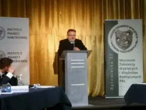 Seminarium terenowe „Kwatera Ł. Panteon narodowy pod cmentarnym murem” – Warszawa, 02-12-2017 — zdjęcie 24
