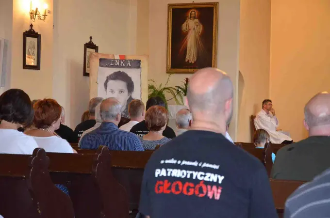 "Zachowali się jak trzeba" czyli... głogowskie uroczystości w hołdzie Ince i Zagończykowi. — zdjęcie 46
