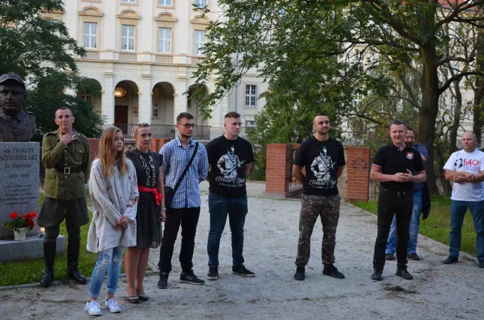 "Zachowali się jak trzeba" czyli... głogowskie uroczystości w hołdzie Ince i Zagończykowi. — zdjęcie 10