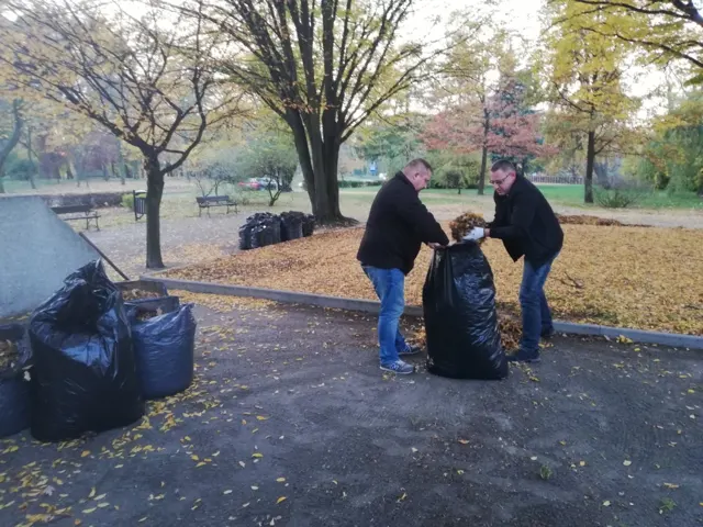 06-07.11.2018 sprzątanie Alei Pamięci! — zdjęcie 1