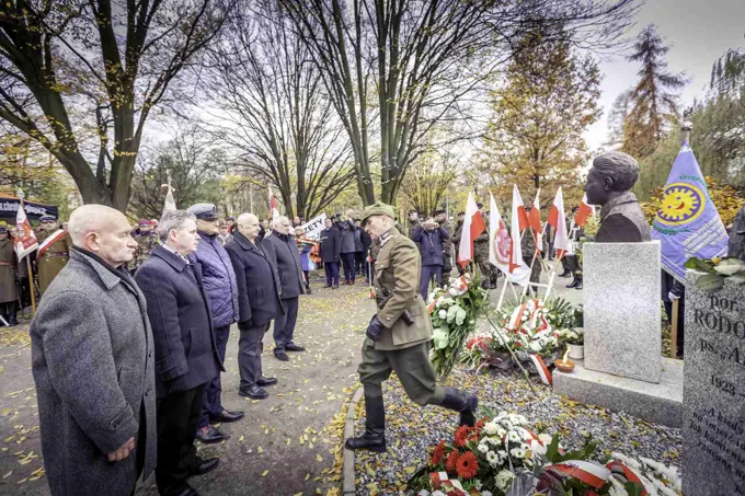 18.11.2017 Głogów wita Bohaterów. Część II odsłonięcie popiersi „Wyklętych” — zdjęcie 1