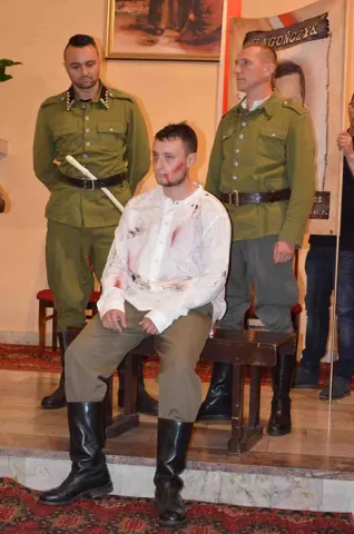 "Zachowali się jak trzeba" czyli... głogowskie uroczystości w hołdzie Ince i Zagończykowi. — zdjęcie 37