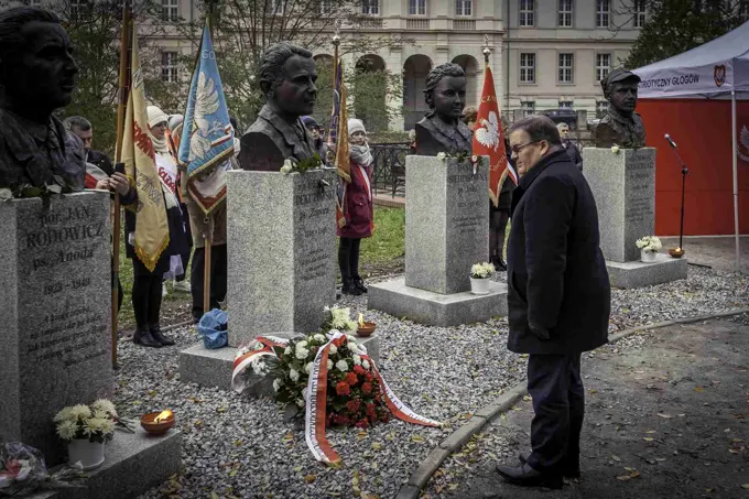 18.11.2017 Głogów wita Bohaterów. Część II odsłonięcie popiersi „Wyklętych” — zdjęcie 100