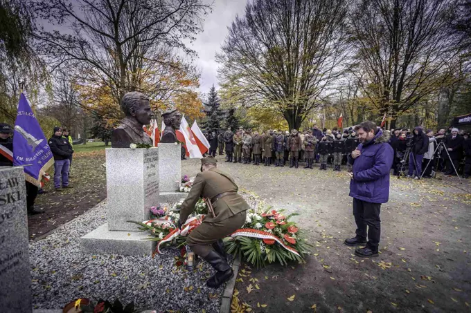 18.11.2017 Głogów wita Bohaterów. Część II odsłonięcie popiersi „Wyklętych” — zdjęcie 131